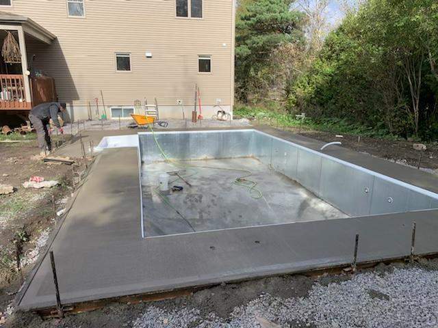 Travaux piscine enterrée Laval