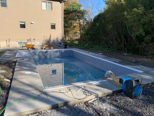 Travaux de finition piscine enterrée Laval